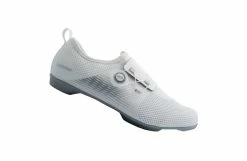 Chaussures Vélo De Salle Femme SHIMANO IC500 2020 -Northwave Soldes chaussures velo de salle femme shimano ic500 2020 13