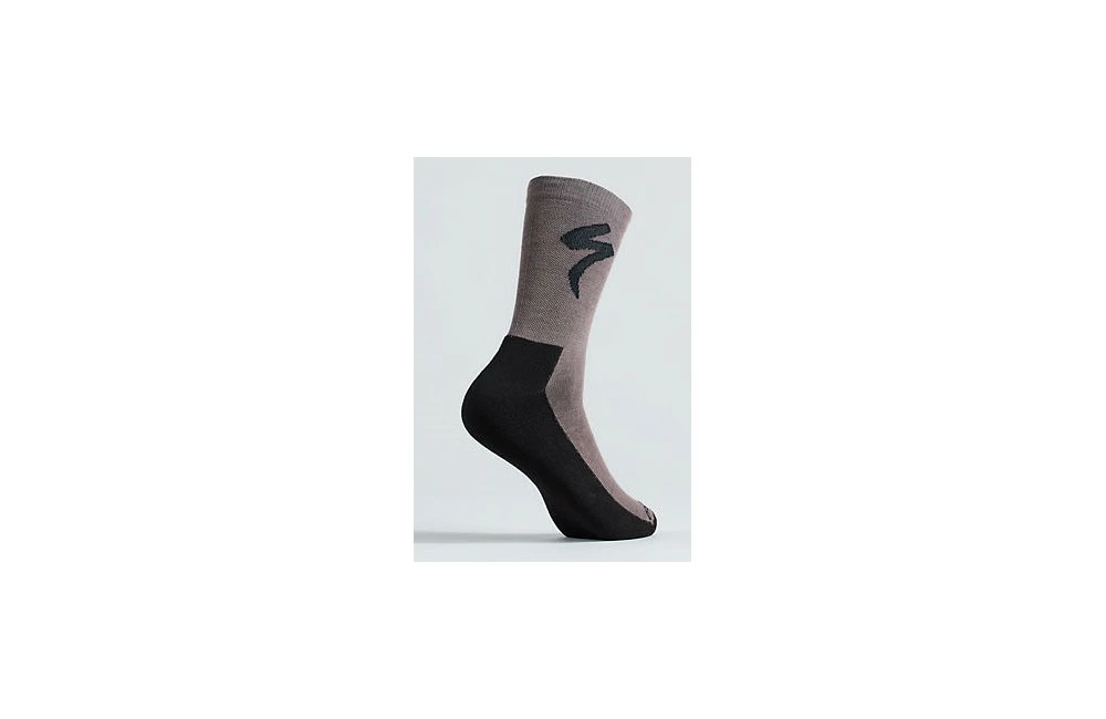 SPECIALIZED Chaussettes Vélo Primaloft Lightweight Tall Logo 7 SPECIALIZED Chaussettes Vélo Primaloft Lightweight Tall Logo – Image 5